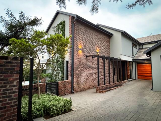 House in Silver Lakes