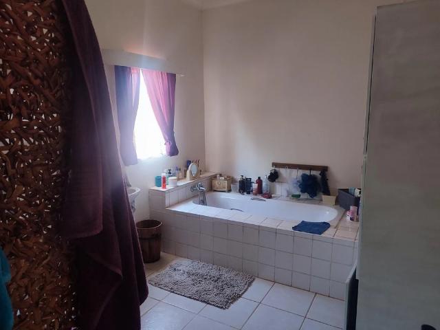 House in Stella For Sale