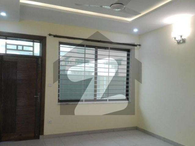 House Is Available For Rent G 13