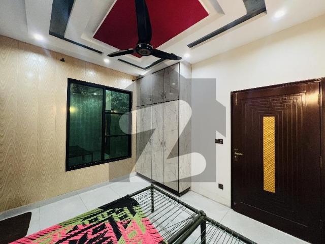 House Is Available For sale In Shadab Garden