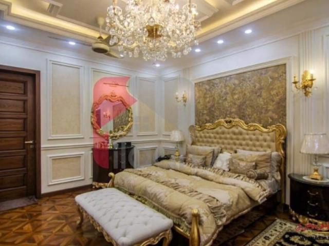 House is Available For Sale on Superb Location Lahore DHA Phase 5 ID 77367