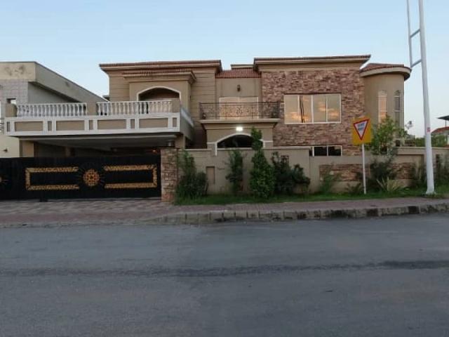 House is available for sale Rawalpindi Bahria Town Rawalpindi ID 83188