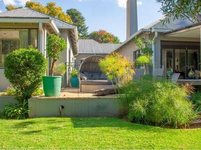 House Johannesburg Gauteng 67606761