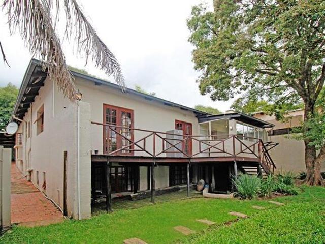 House Johannesburg Gauteng 67606803