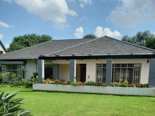 House Johannesburg Gauteng LS67606839