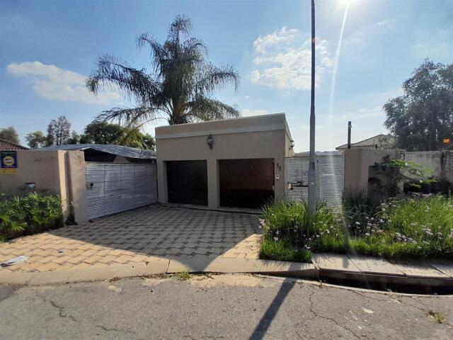 House Midrand Gauteng 67606655