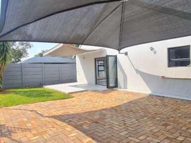 House Northcliff Gauteng 67606850