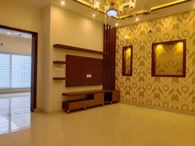 House Of 10 Marla For sale In Bahria Town Sector C Lahore Bahria Town ID 102497