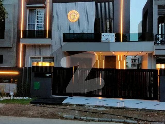 House Of 10 Marla In Top City 1 Block A For sale