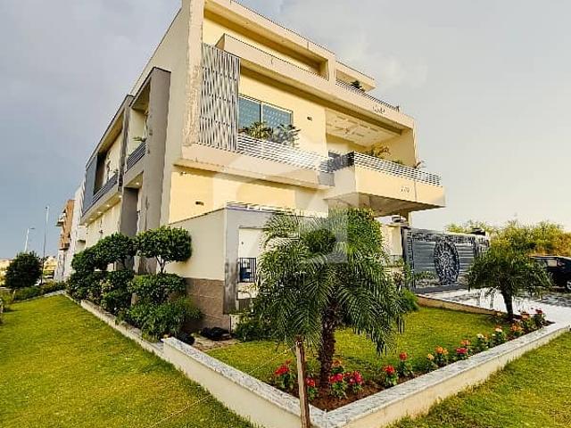 House Of 10 Marla In D 12/2 For Sale
