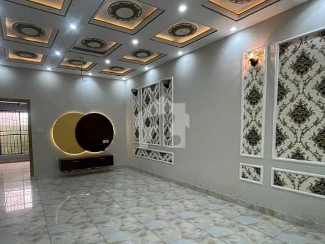 House Of 10 Marla Is Available For Sale In Central Park Block F