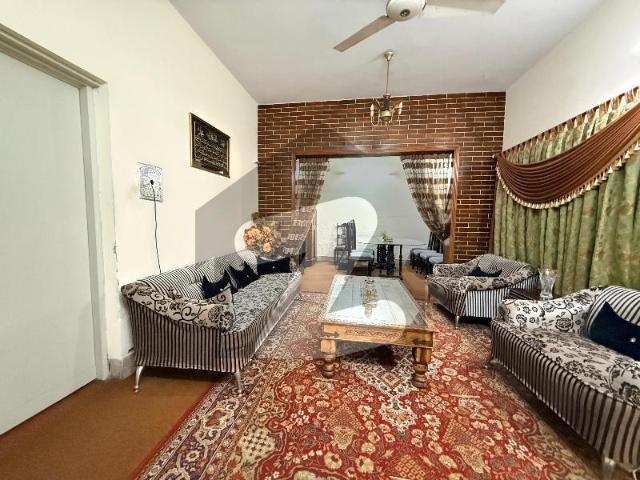 House Of 12 Marla In Stadium Road For sale Stadium Road