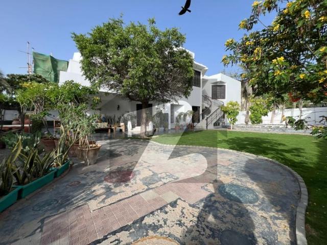 House Of 1300 Square Yards Available For Rent In DHA Phase 6