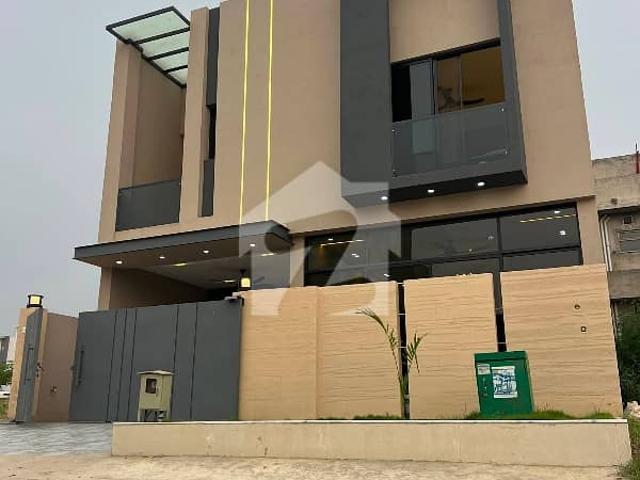 House Of 1800 Square Feet Is Available For Sale In MPCHS Block E, Islamabad