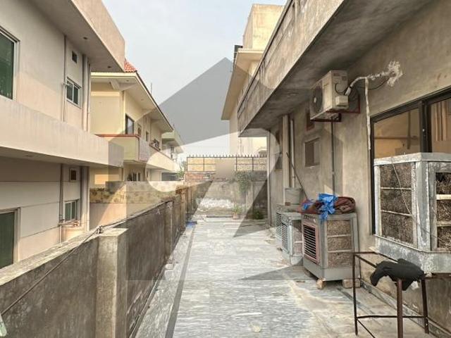 House Of 1 Kanal Is Available For sale In Margalla View Housing Society