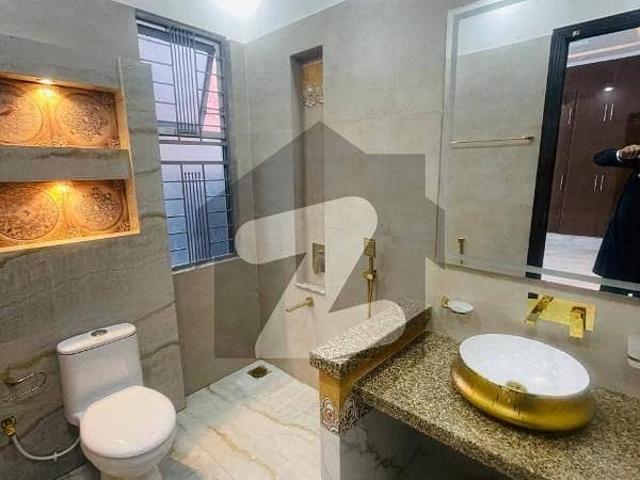 House Of 1 Kanal Is Available For rent In Bahria Town Sector C