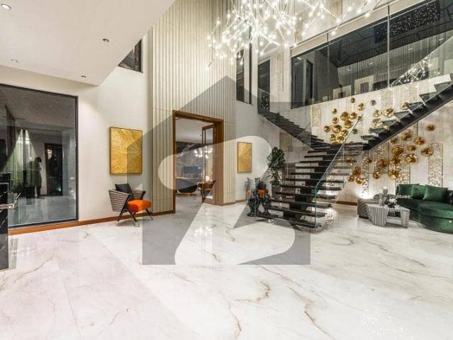 House Of 2 Kanal Is Available In Contemporary Neighborhood Of DHA Defence