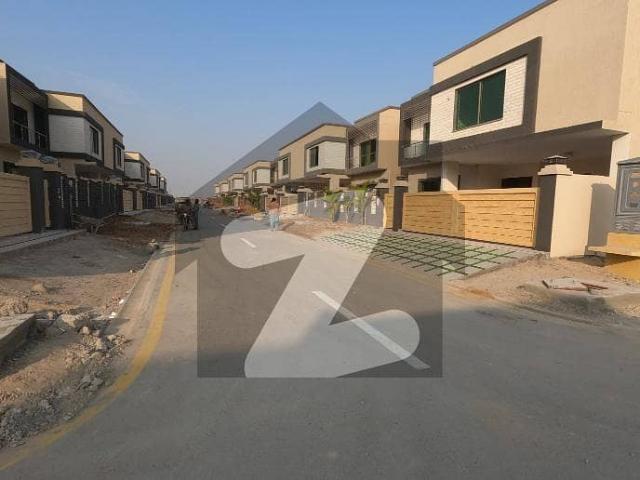 House Of 375 Square Yards Is Available In Contemporary Neighborhood Of Cantt