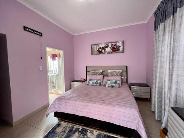 House Olympus Ah Gauteng LS67605796