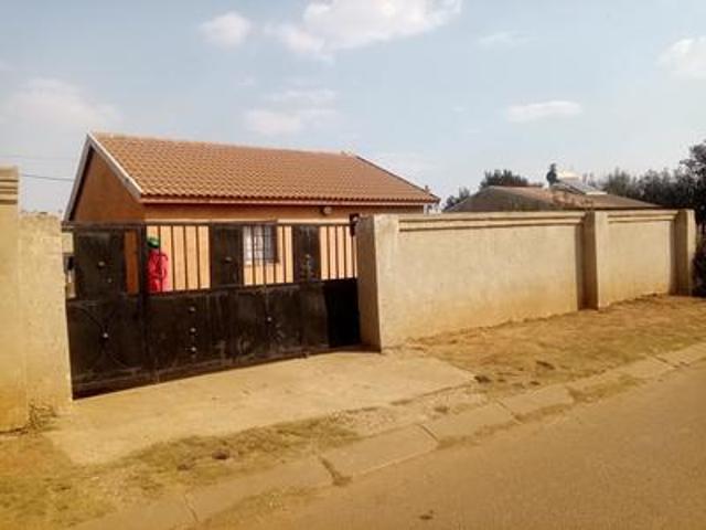 house on the market in palm ridge