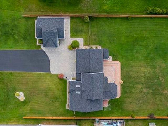 House On Landry Street In Clarence rockland 3 Beds 3 Baths
