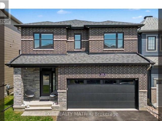 House Ottawa ON 103118767