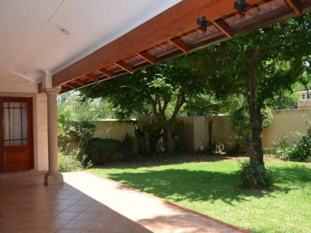 House Pretoria Gauteng LS67606053