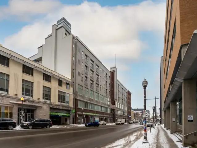 House Quebec QC 96934659