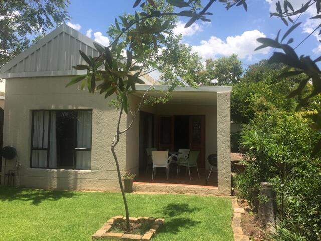 House Silver Lakes Gauteng LS67605626