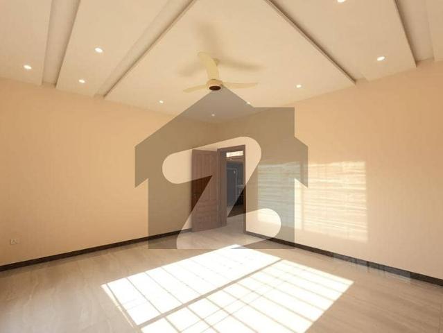 House Sized 1 Kanal Available In F 10 For Rent