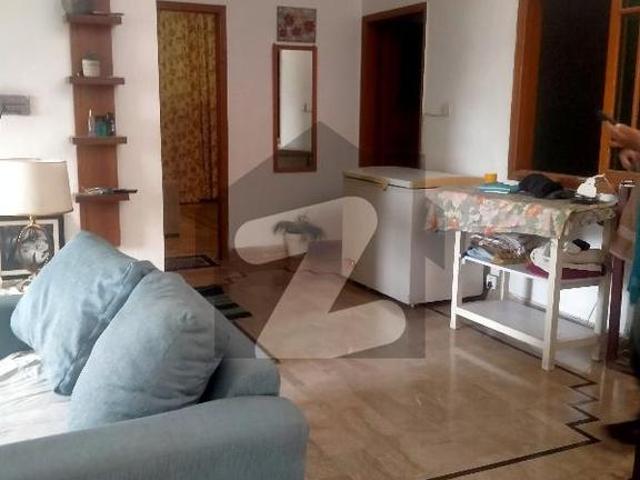 House Sized 240 Square Yards Available In Gulistan e Jauhar Block 15