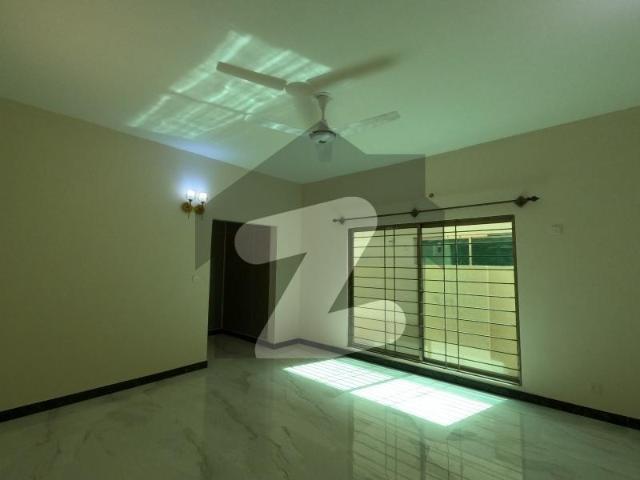 House Sized 270 Square Yards Is Available For Sale In Askari 6