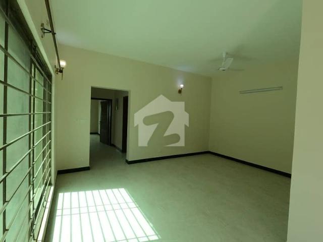 House Sized 270 Square Yards Is Available For Sale In Askari 6