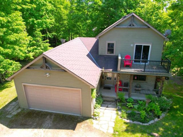 House South Bruce Peninsula ON 89349334