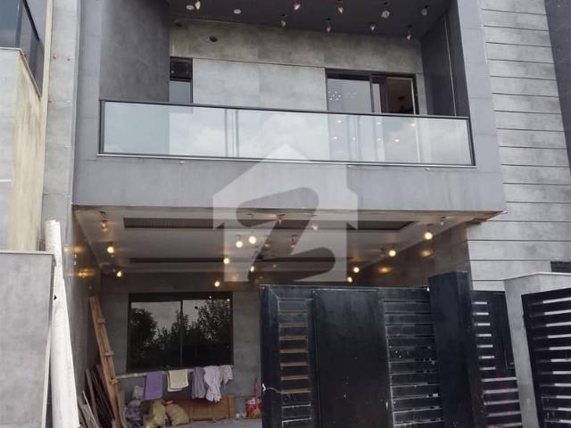 House Spread Over 12 Marla In Bani Gala Available