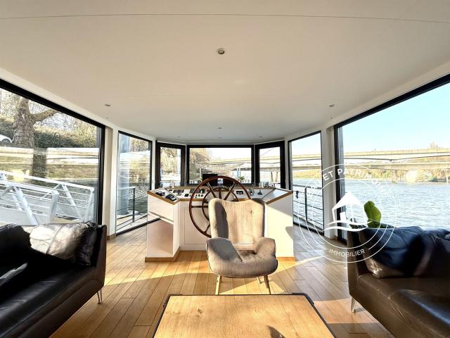 Houseboat à vendre Clichy 200 m2 Moderne et Spacieux 200m² Clichy