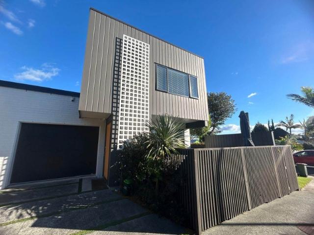 howick, 3 bedrooms