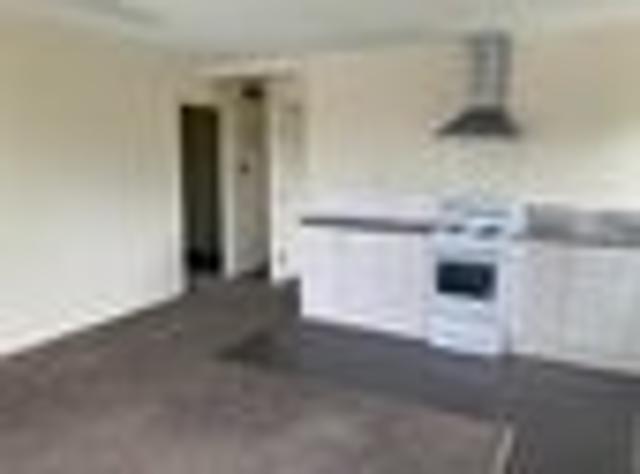 Howick, 2 bedrooms, $520 pw