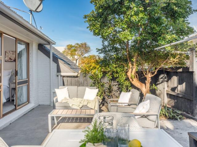 howick, 2 bedrooms