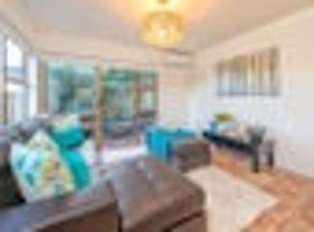 Howick, 2 bedrooms, $620 pw
