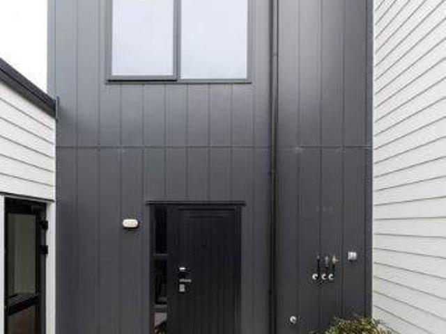 howick, 2 bedrooms