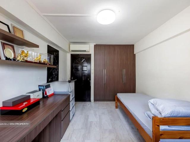Hwi Yoh Ville Serangoon, HDB 4 Rooms