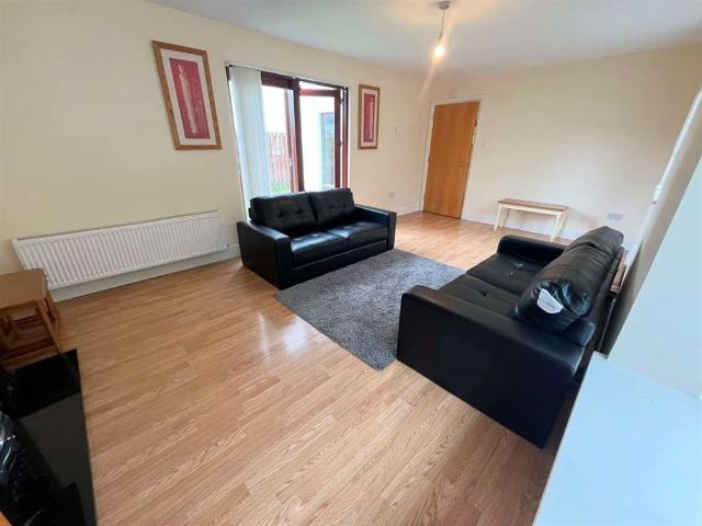 Hunters Green, Ballycullen, Dublin 24