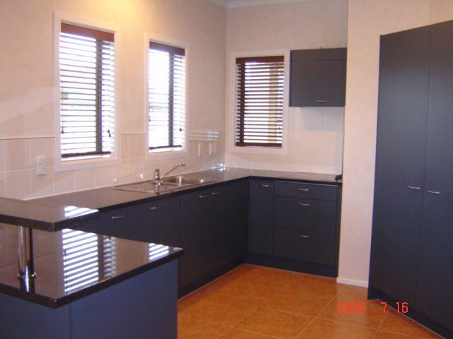 huntington park, 3 bedrooms