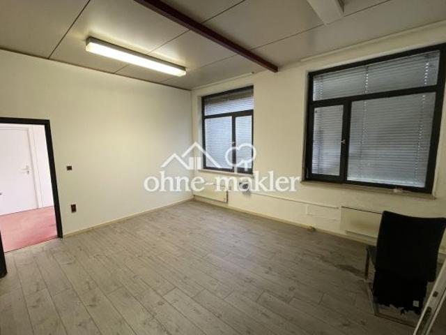 Hunderdorf Gewerbepark Büro 05