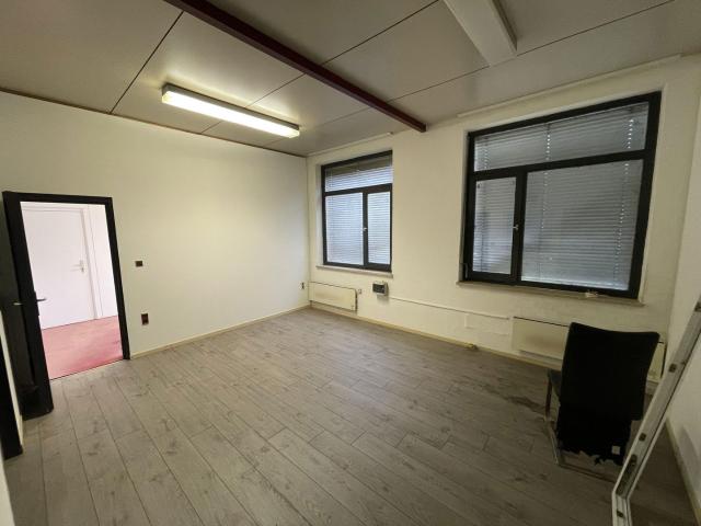 Hunderdorf Gewerbepark Büro 05