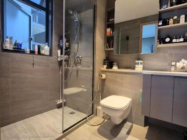 Hundred Palms Residences D19, Condominium