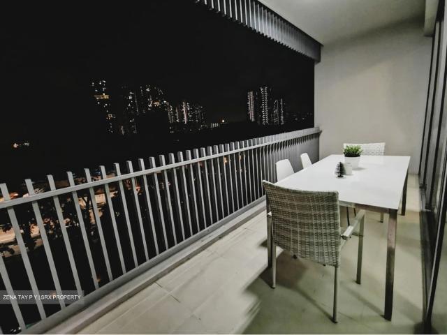 Hundred Trees D5, Condominium