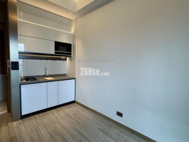 Hung Hom The Vantage [Agency Ads] Mid Floor, Middle Floor The Only Real Estate Shop Downstairs In Kai An Housing Estate Confidence Guarantee ✓✓✓ There Are O Hints
