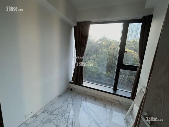 Hung Hom Alpine 18 [Agency Ads] Room B Conveniently Located Near Subway Station. Hints